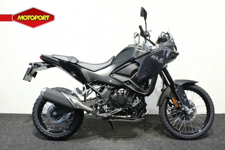 Kawasaki KLE 500 (2026) — foto 1