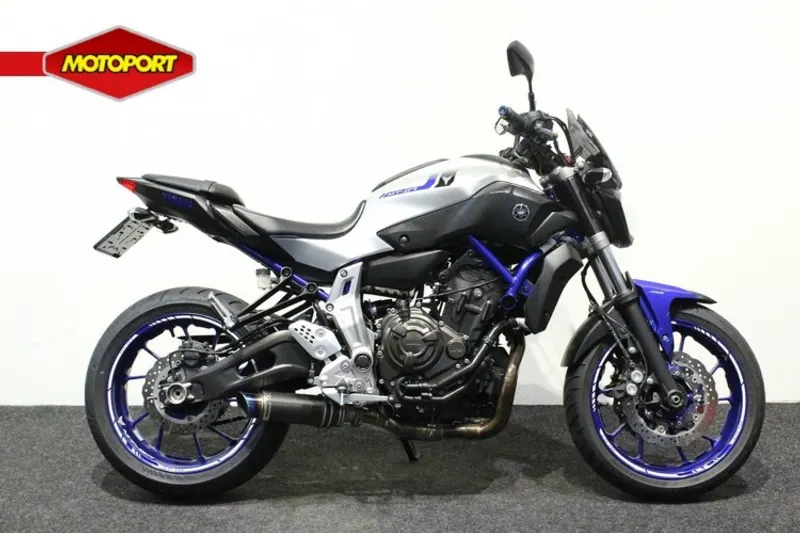 Yamaha MT-07 (2016)