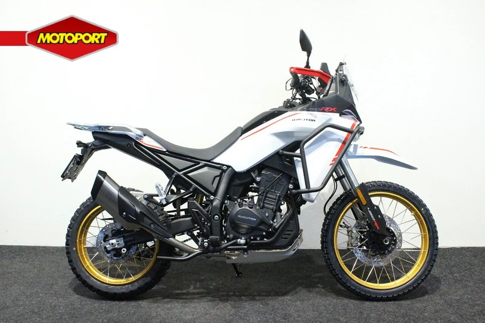 QJ Motor SRT 450 RX (2026) — foto 1