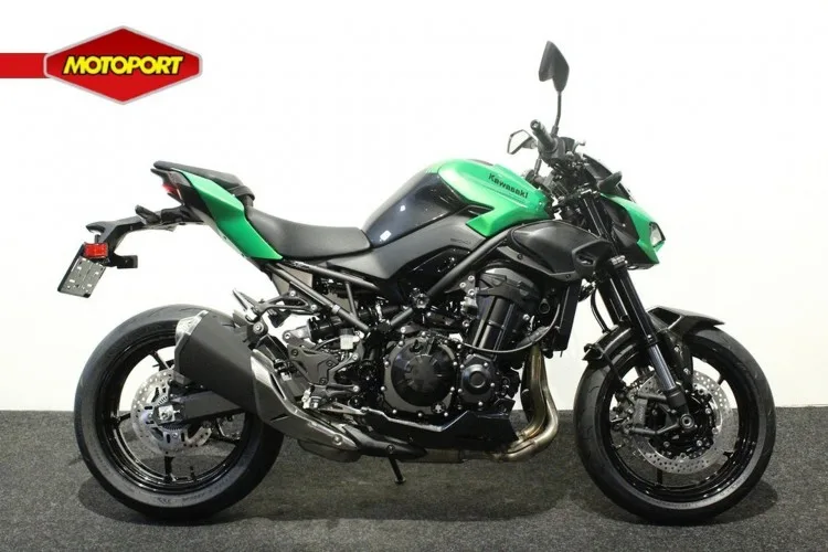 Kawasaki Z900 (2026) — foto 1