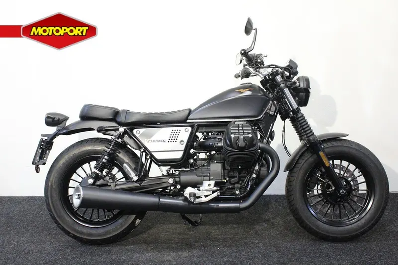 Moto Guzzi V9 Bobber (2026)