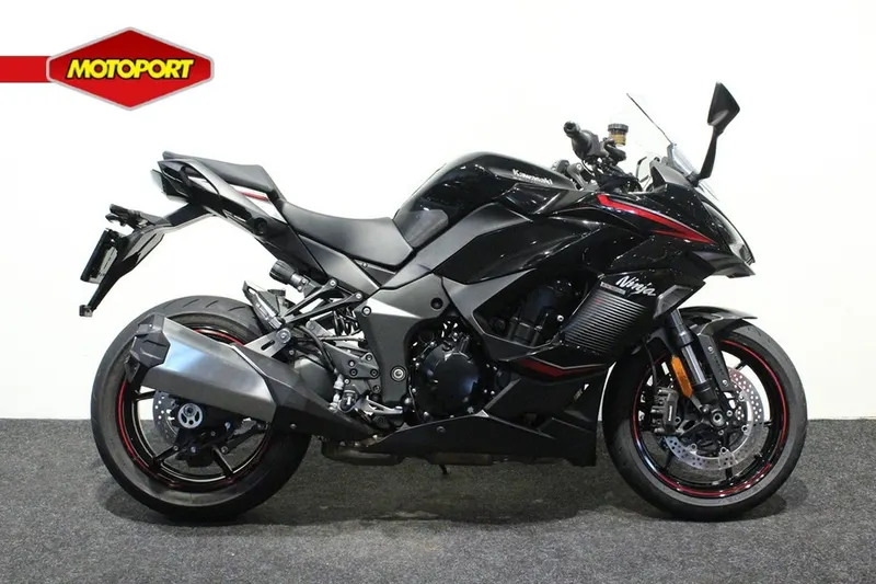 Kawasaki Ninja 1000SX (2023)