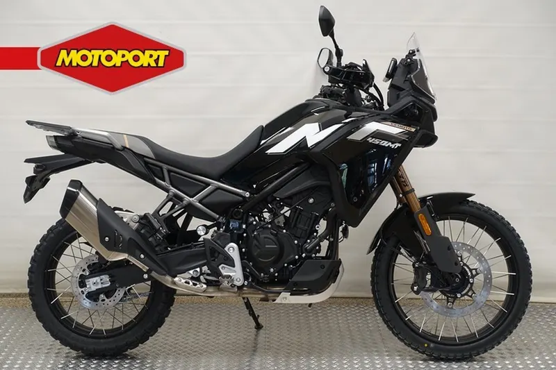 CFMoto 450MT (2026)