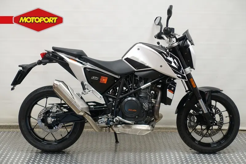 KTM 690 Duke (2018)