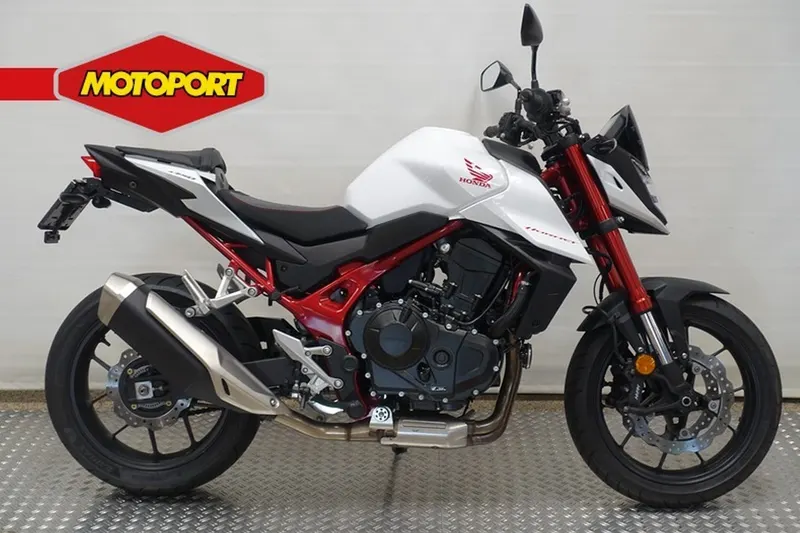 Honda CB750 (2023)