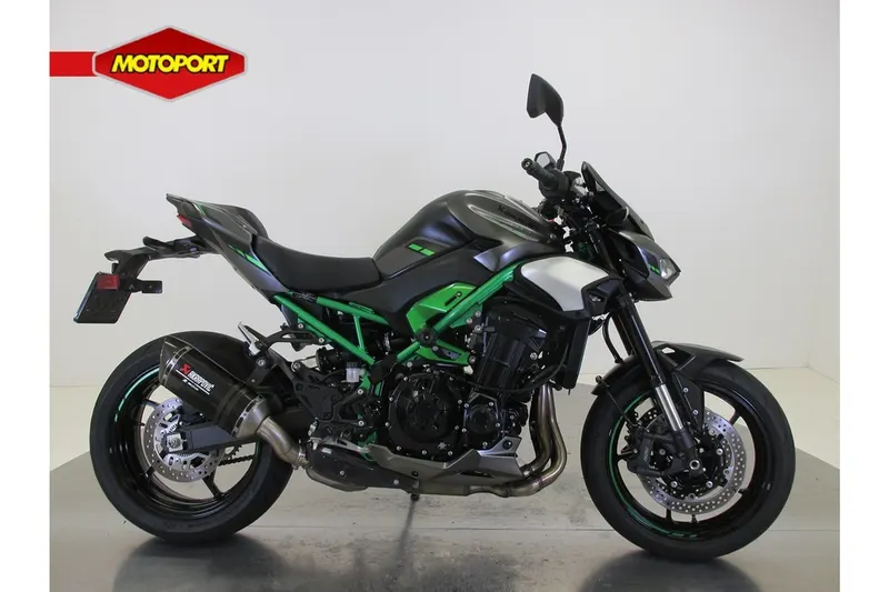 Kawasaki Z900 (2025)