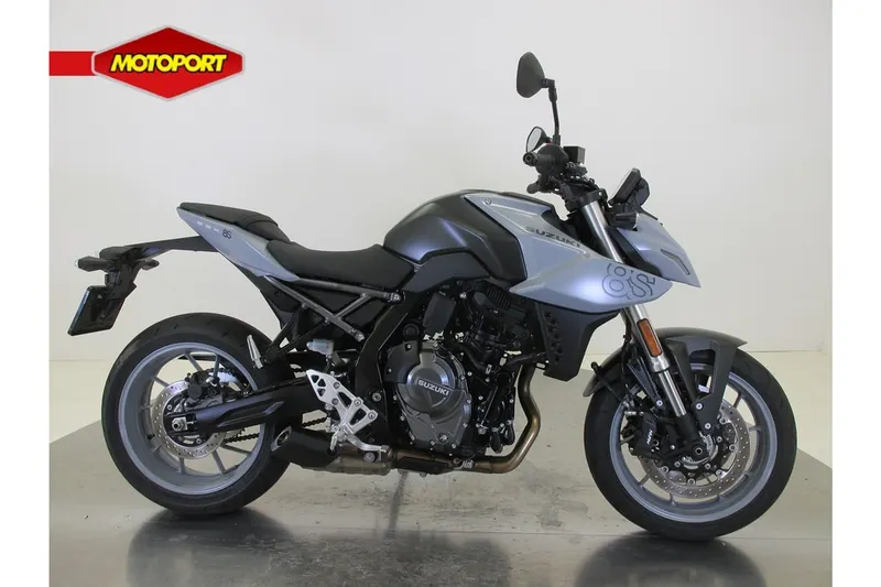 Suzuki GSX-8S (2024)