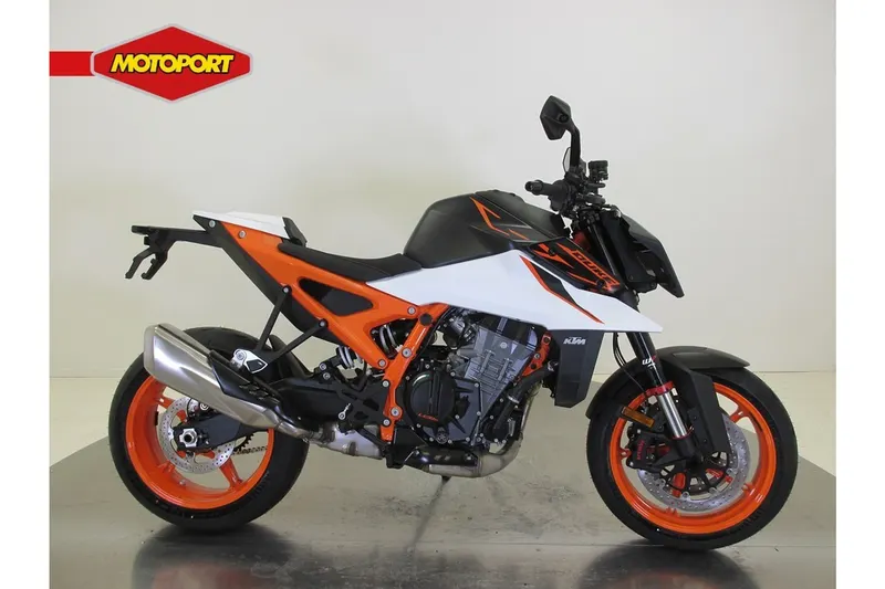 KTM 990 Duke R (2025)