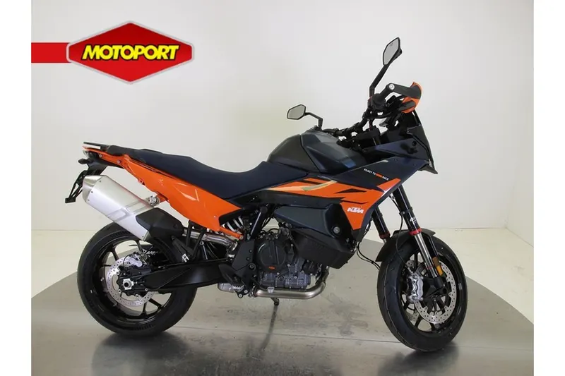 KTM 890 SMT (2026)