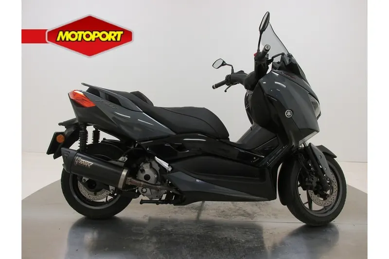 Yamaha X-MAX 300 (2022)