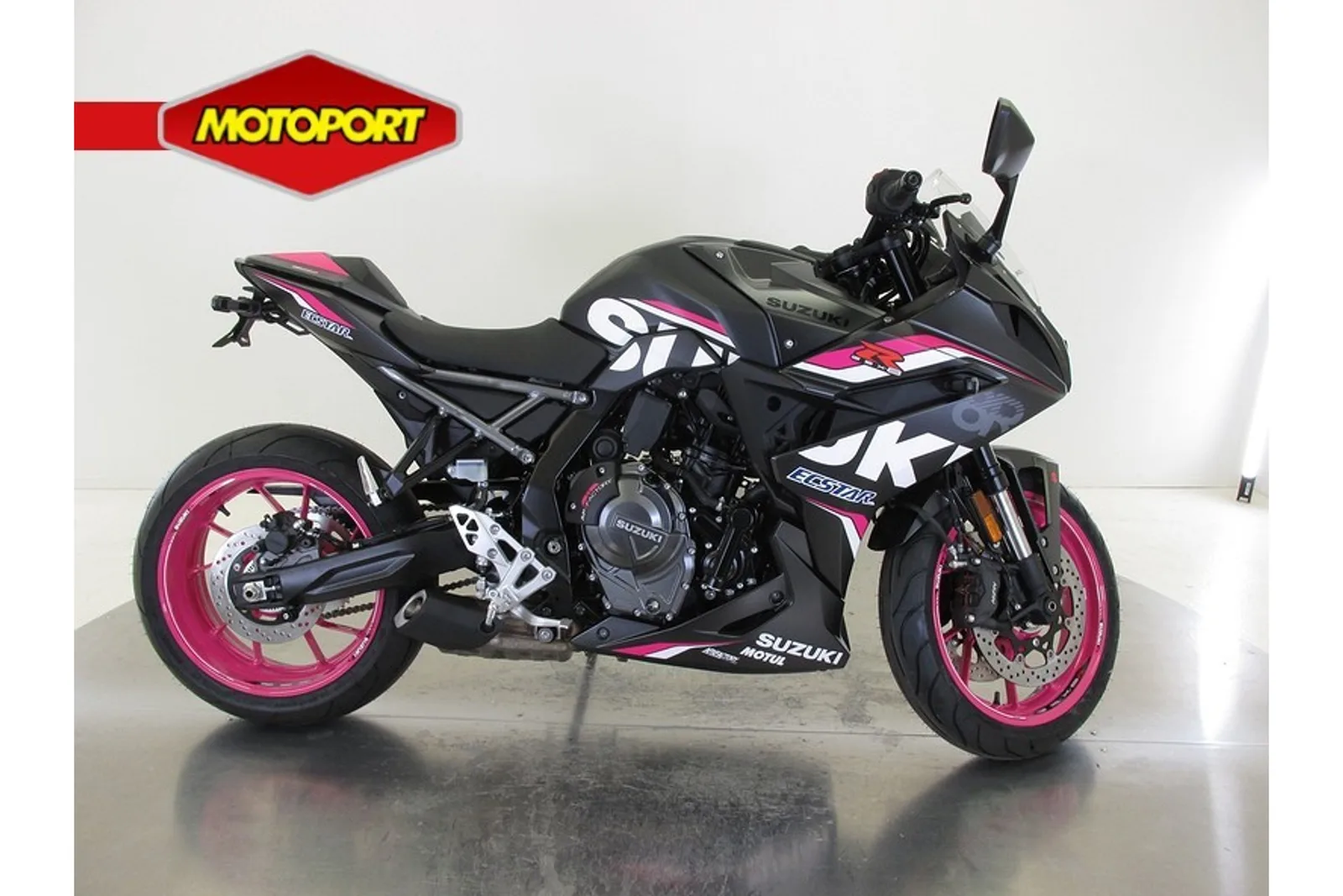 Suzuki GSX-8R (2026) — foto 1