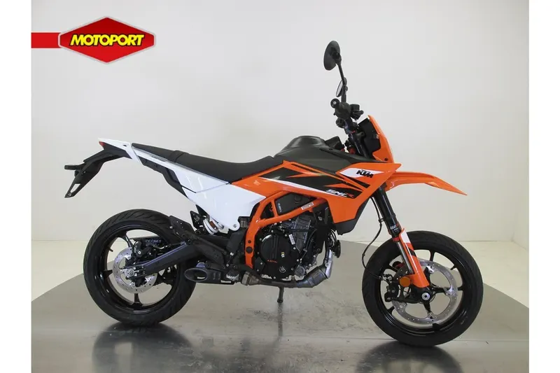 KTM 125 SMC R (2025)