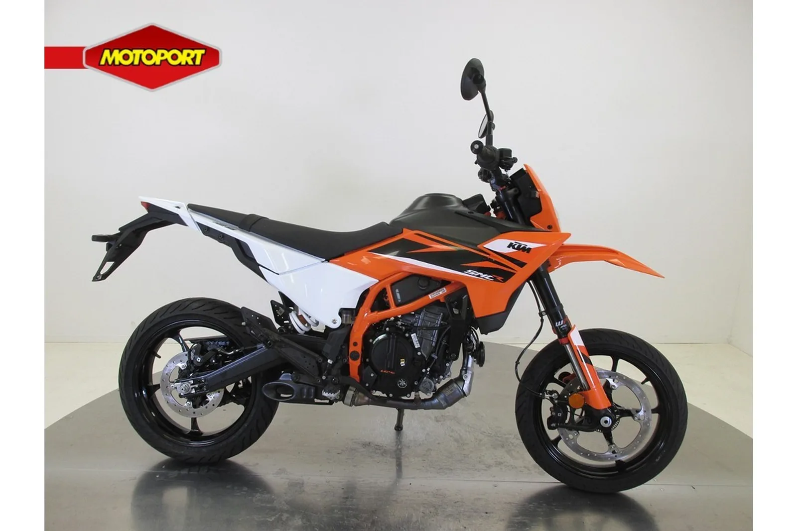 KTM SMC 125 (2025) — foto 1