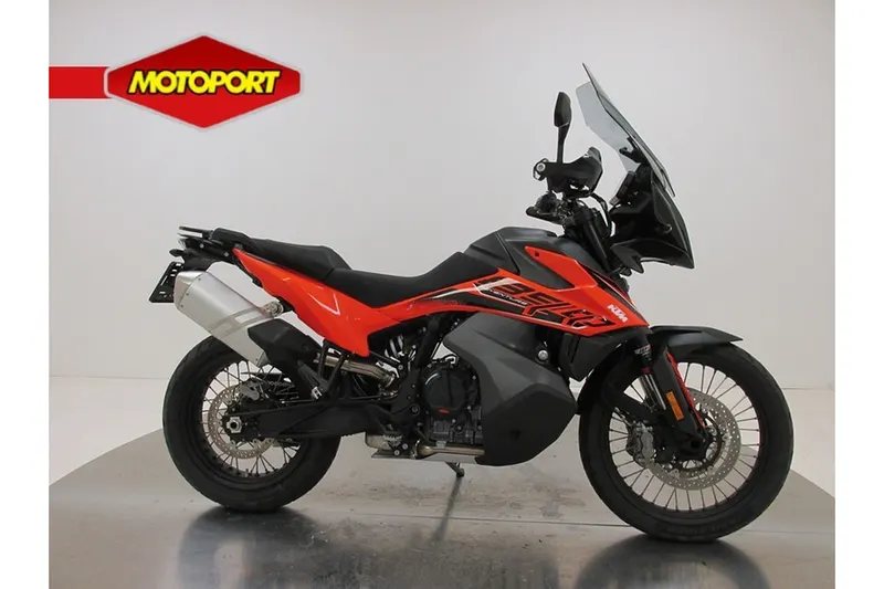 KTM 890 Adventure (2022)
