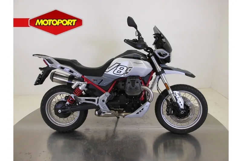Moto Guzzi V85 TT (2026)