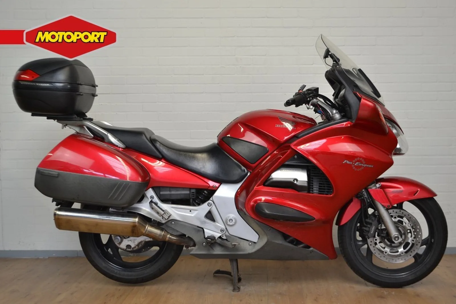 Honda ST 1300 PAN European (2003) — foto 1