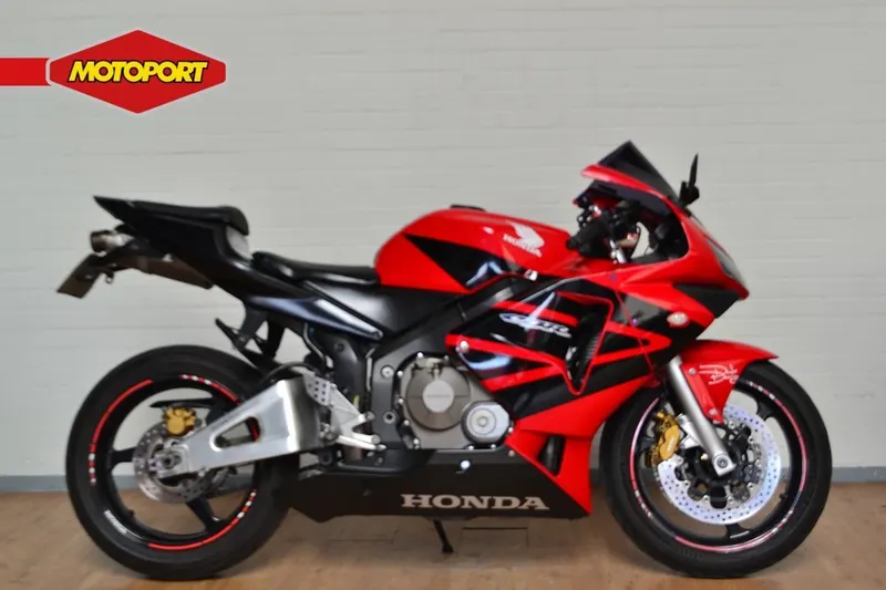 Honda CBR600RR (2003)