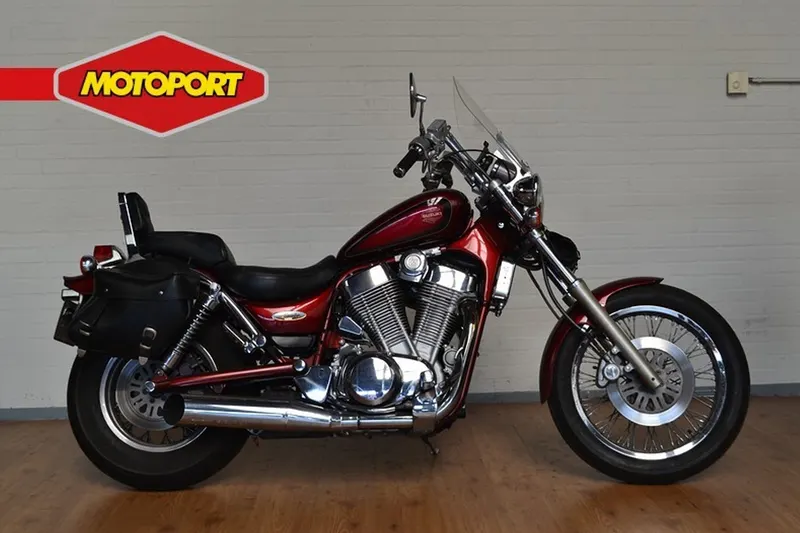 Suzuki VS 1400 Intruder (1995)