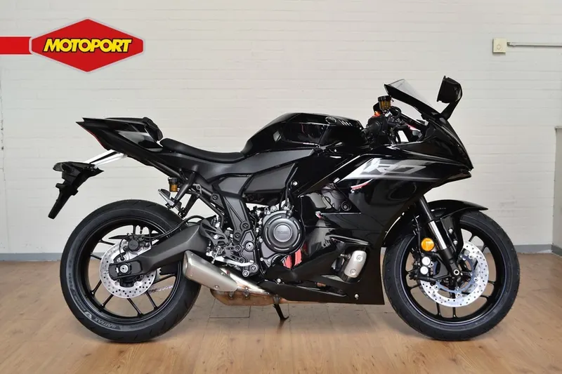 Yamaha R7 (2026)