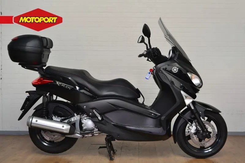 Yamaha X-MAX 250 (2012)