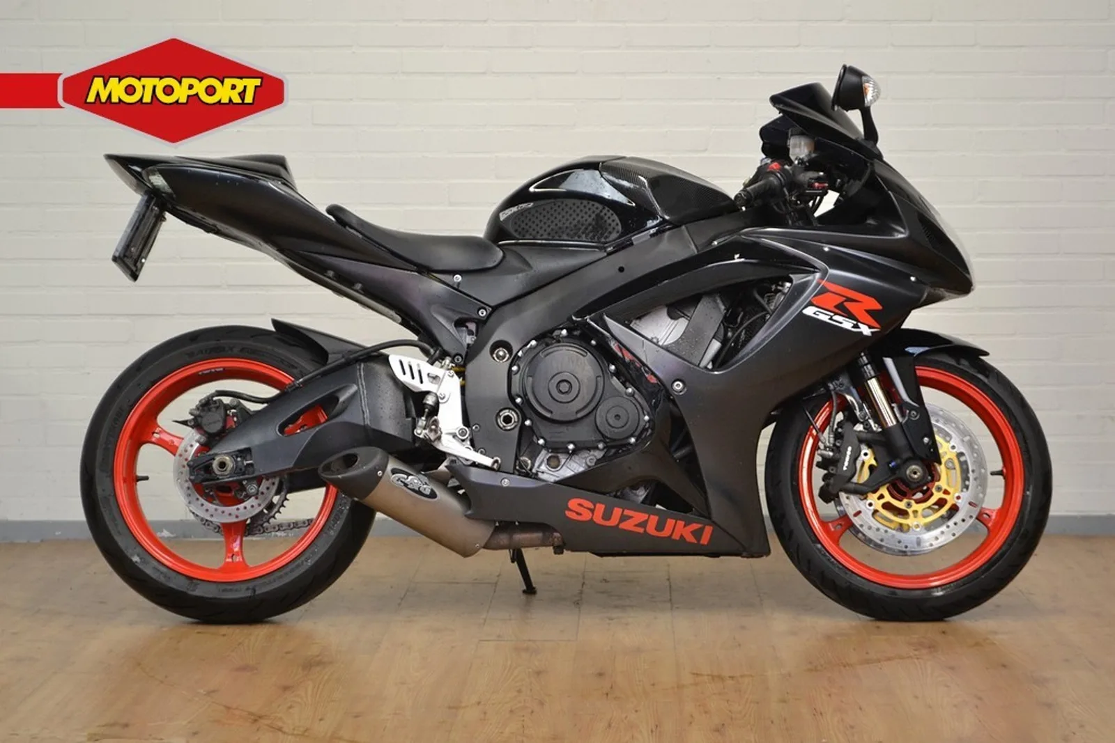 Suzuki GSX-R750 (2006) — foto 1