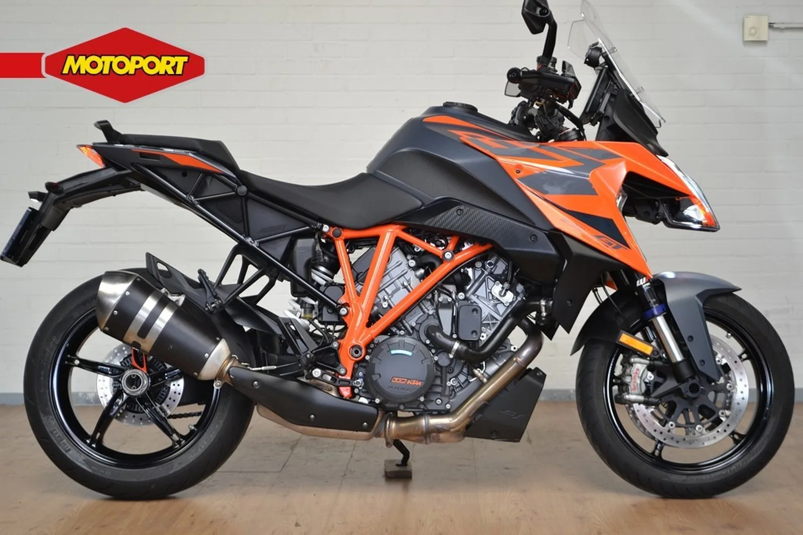 KTM 1290 Super Duke (2023) — foto 1