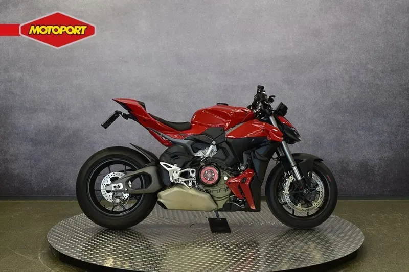Ducati Streetfighter V4 (2025)