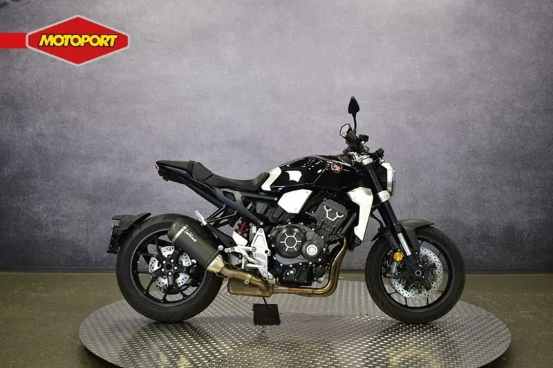 Honda CB1000R (2019)