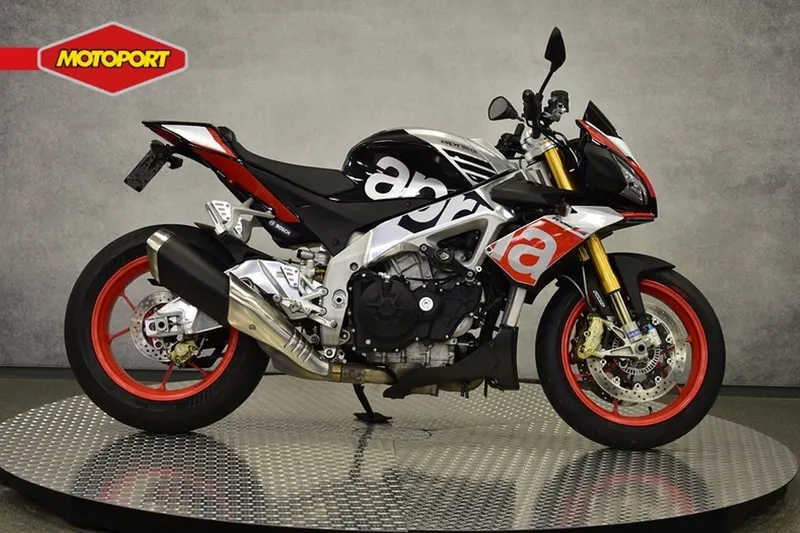 Aprilia Tuono V4 1100 FACTORY (2015)