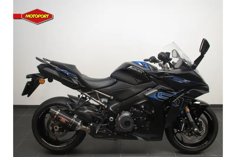 Suzuki GSX-S1000GT (2023)