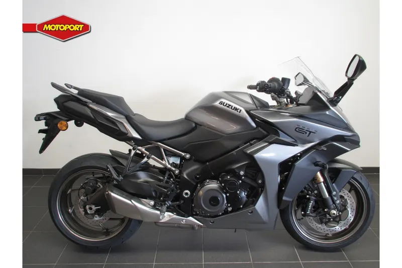 Suzuki GSX-S1000GT (2025)