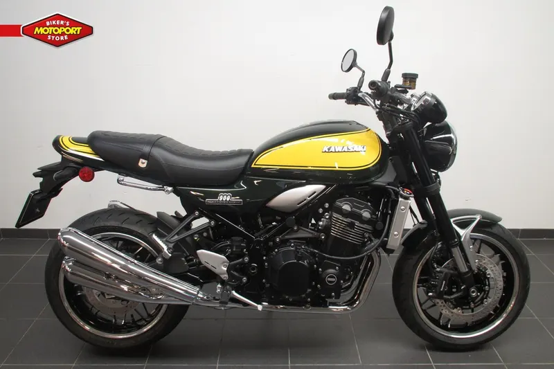 Kawasaki Z900RS (2025)