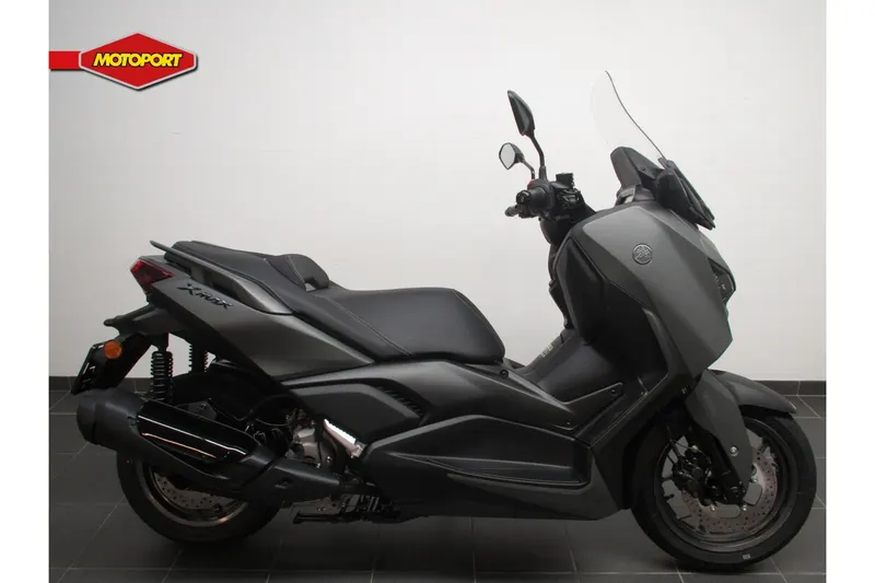 Yamaha X-MAX 300 (2025)