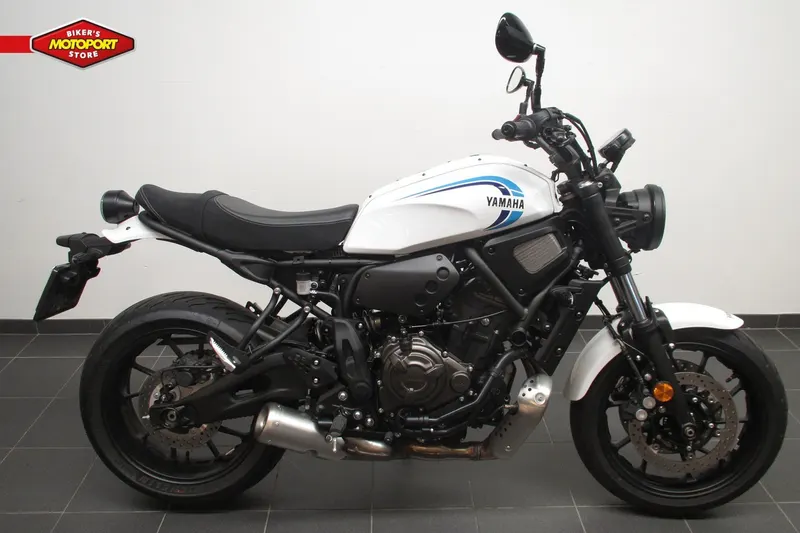 Yamaha XSR700 (2023)