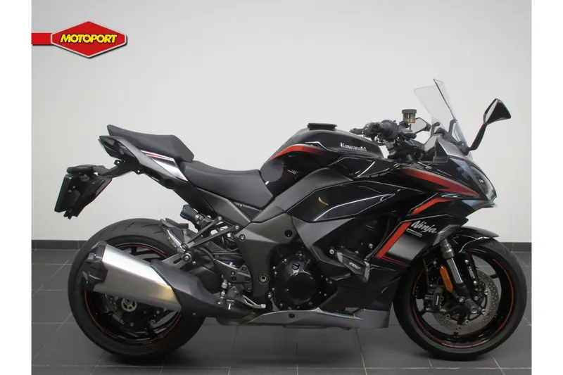 Kawasaki Ninja 1000SX (2022)