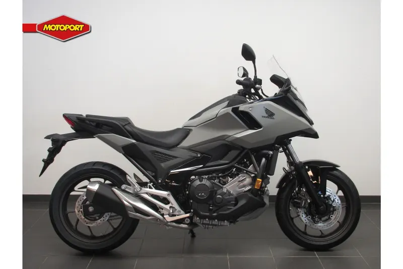 Honda NC750X (2026)