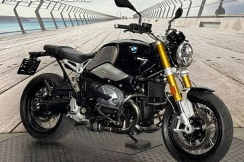 BMW R Nine T (2021)