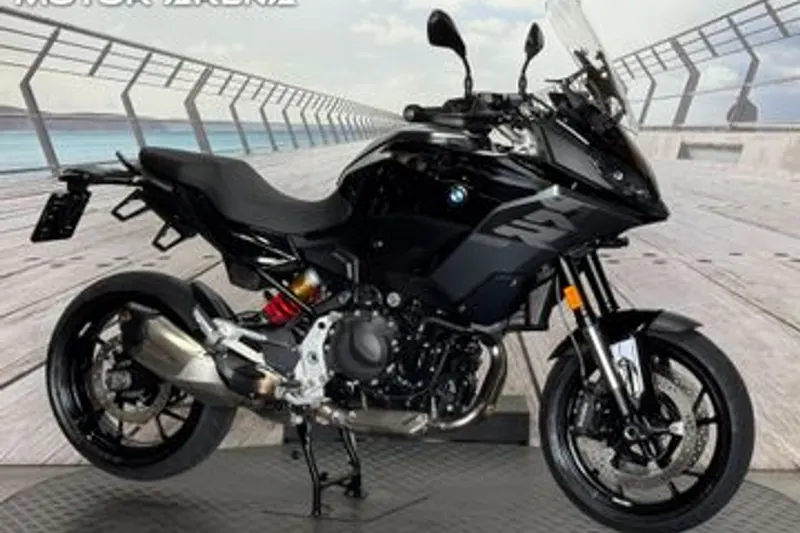 BMW F 900 XR (2024)