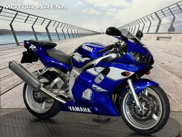 YAMAHA YZF R6 (1999) — foto 1
