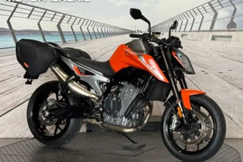 KTM 790 Duke (2018)