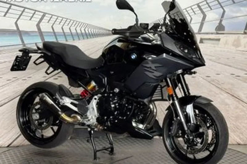 BMW F 900 XR (2024)