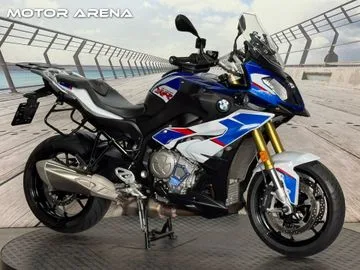 BMW S 1000 XR (2018) — foto 1