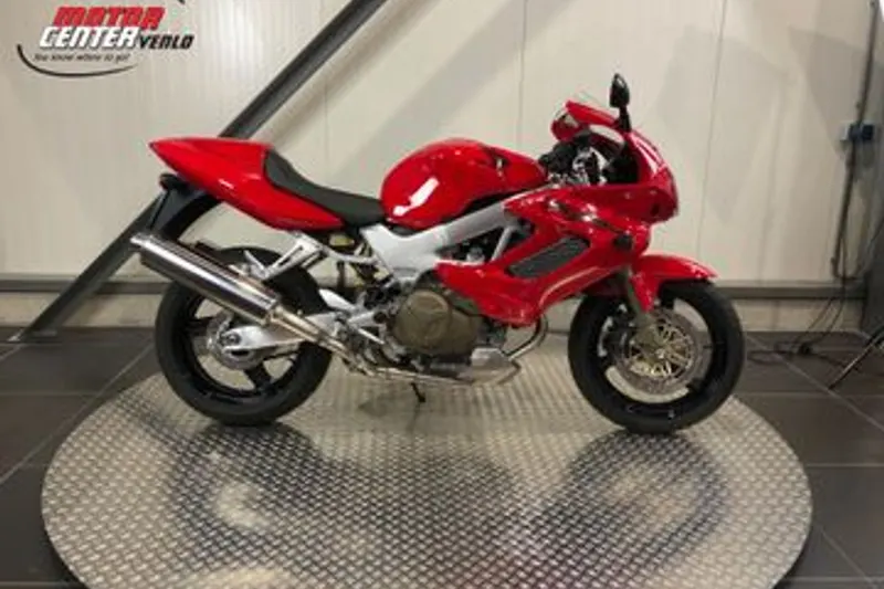 Honda VTR 1000 F Firestorm (2023)