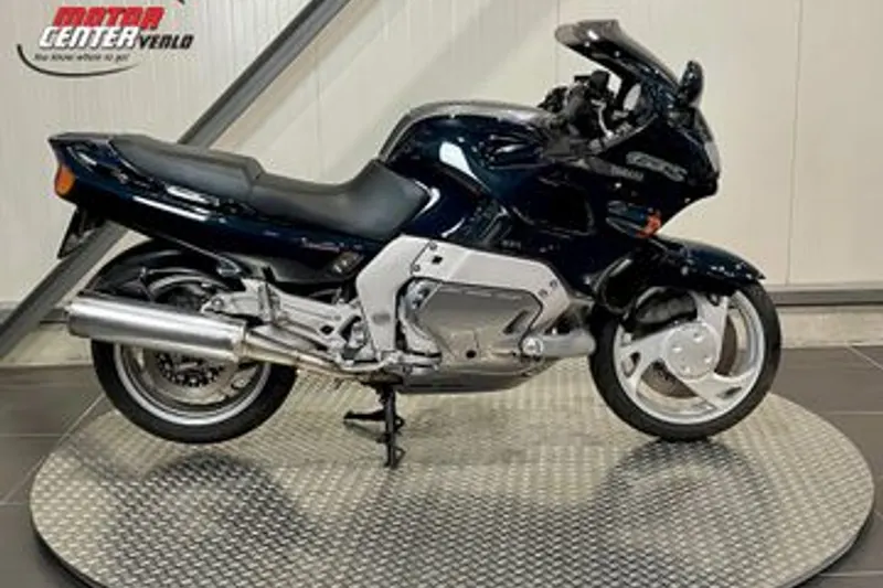 Yamaha GTS1000 (1995)
