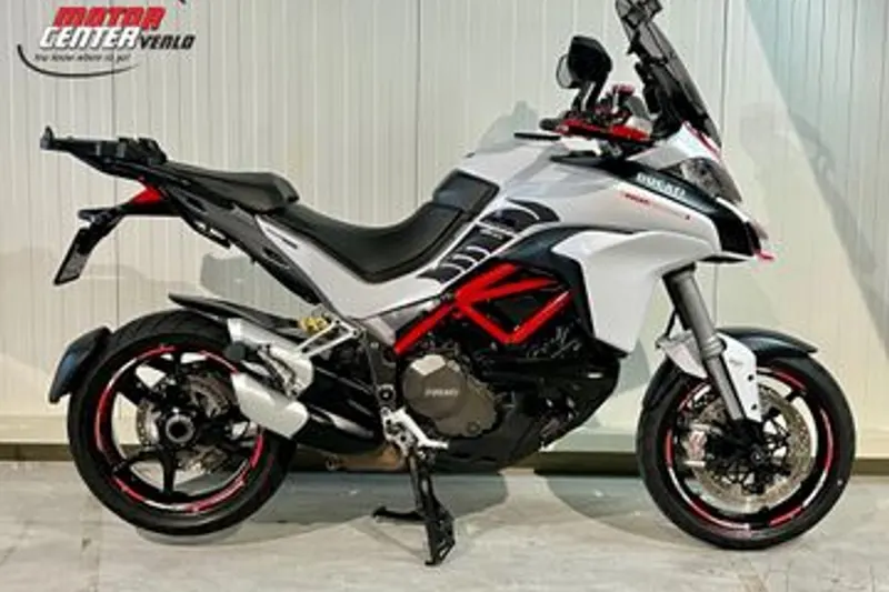 Ducati MULTISTRADA 1200 S Touring (2015)