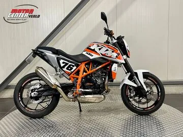 KTM 690 Duke (2013) — foto 1