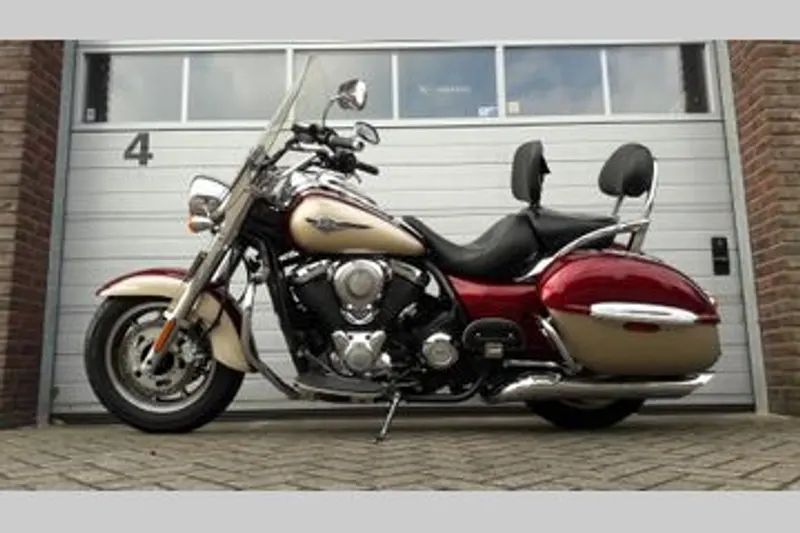 Kawasaki VN 1700 Classic Tourer (2009)