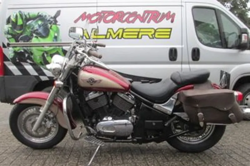 Kawasaki VN 800 (2000)