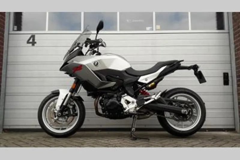 BMW F 900 XR (2020)