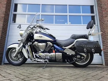 Suzuki Intruder C 1800 (2008) — foto 1
